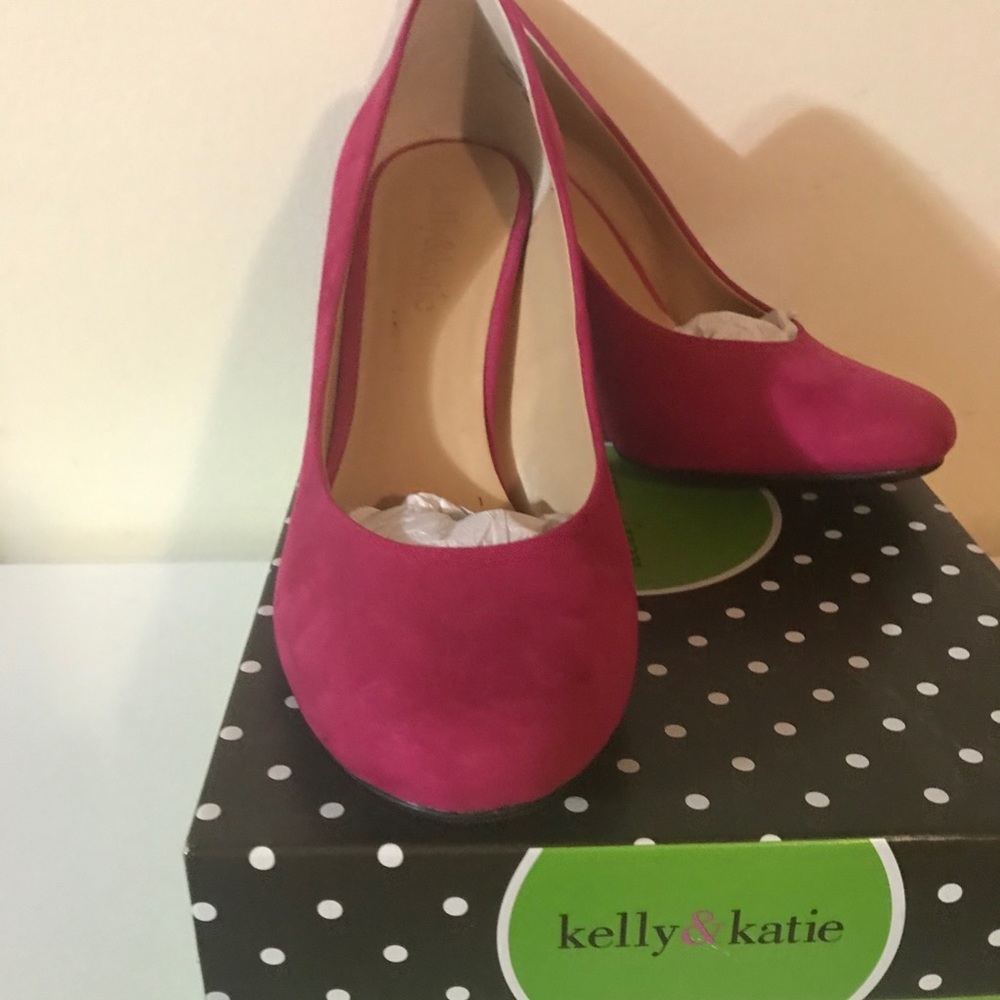 Kelly & Katie dress shoe
